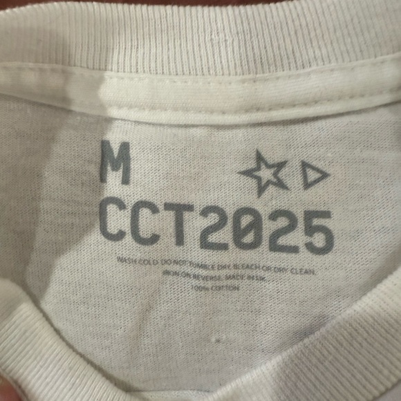 NWOT - Beyonce Cowboy Carter Tour Paris Exclusive T-Shirt (MEDIUM) - Picture 3 of 5